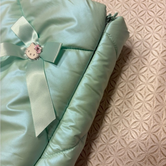 Hello Kitty x Forever 21 Mint Puffer Skirt Bows Charms Kawaii Sanrio - Picture 4 of 5